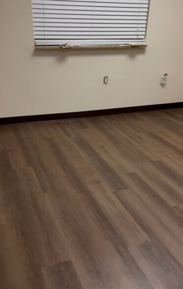 More Photos Of 1073 Willa Springs Dr, Winter Springs Office For Sale