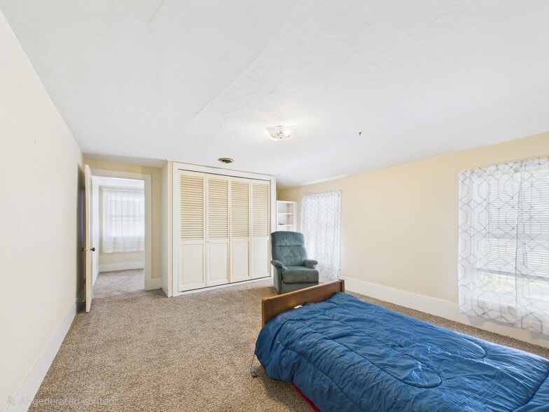 More Photos Of 6640 State Route 5 and 20, Bloomfield Manufacturing For Sale