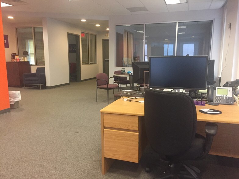 More Photos Of 351-353 Broadway, Troy Storefront Retail Office For Lease