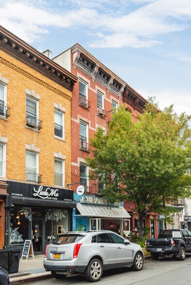 More Photos Of 272 Smith St, Brooklyn Apartments For Sale