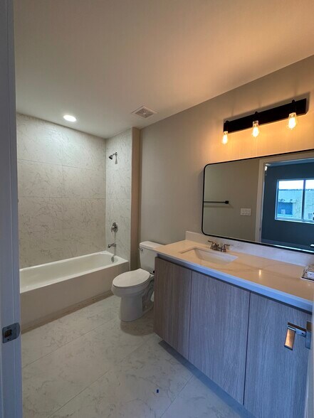 More Photos Of , Fort Lauderdale Multifamily For Sale