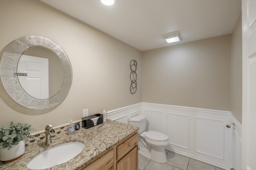 More Photos Of 1209-1215 Shortridge St SE, Albany Office Residential For Sale