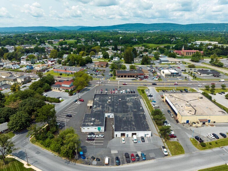 More Photos Of 4909-4919 Jonestown Rd, Harrisburg Unknown For Lease