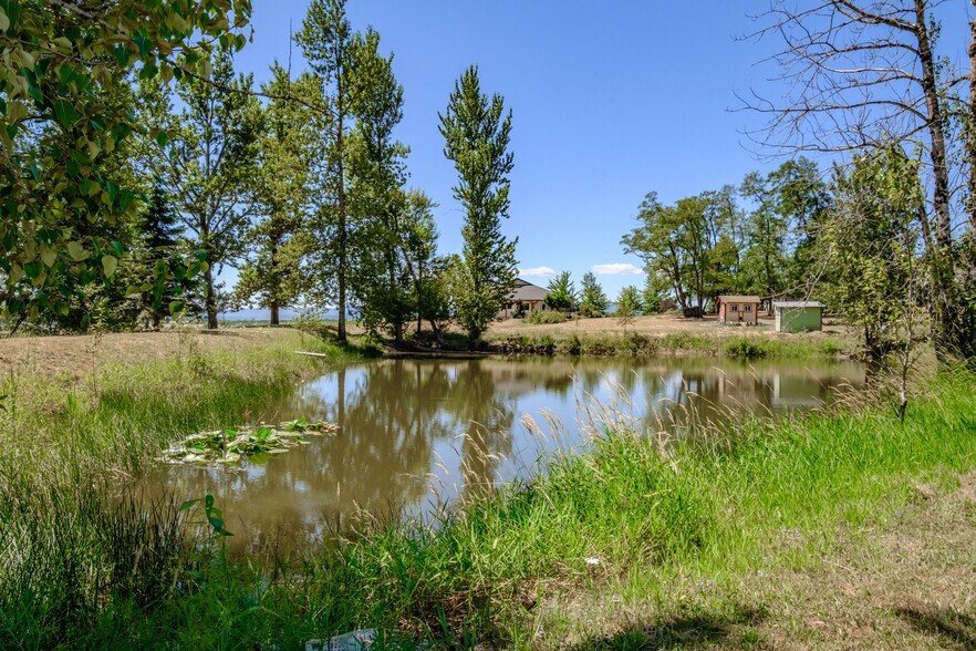 More Photos Of 10845 Brateng Rd, Monmouth Winery Vineyard For Sale