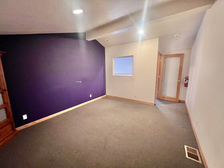 More Photos Of 3201 Lakeside Dr, Reno Medical For Sale