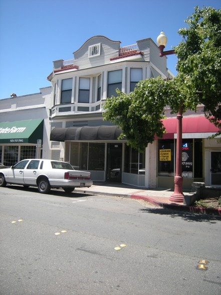 More Photos Of 310-312 G St, Antioch Restaurant For Lease