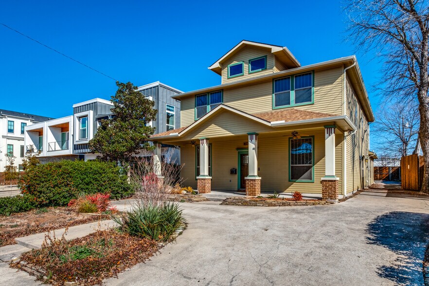 More Photos Of 2002 Moser Ave, Dallas Land For Sale