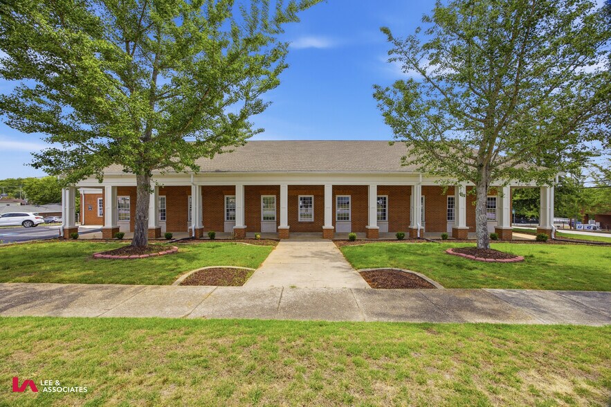 Primary Photo Of 8458 Campbellton St, Douglasville Office For Lease
