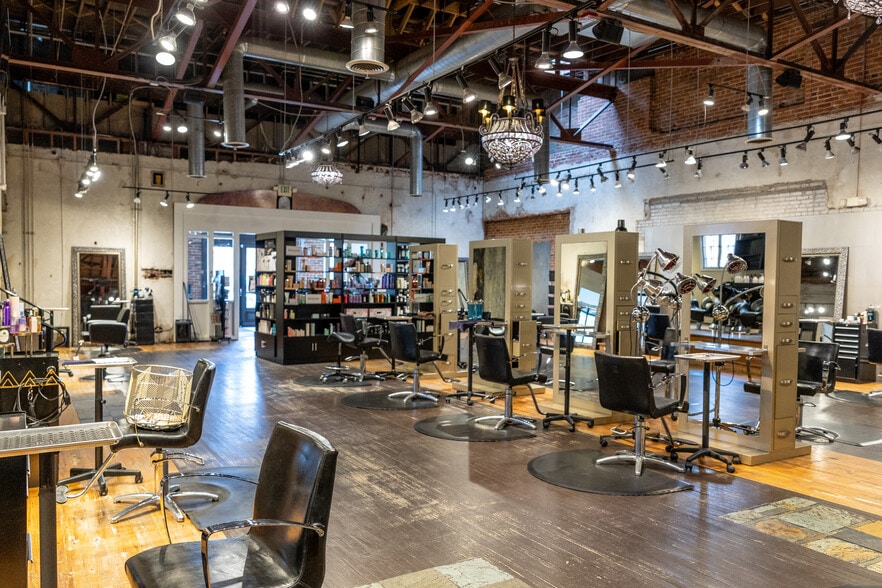 More Photos Of 1575 Boulder St, Denver Storefront Retail Office For Lease