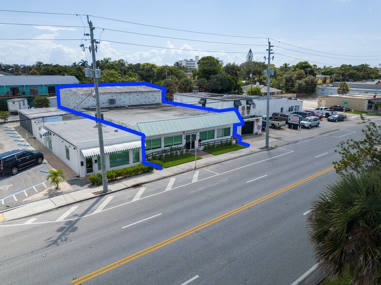 Primary Photo Of 610 N Dixie Hwy, Lantana Light Distribution For Sale