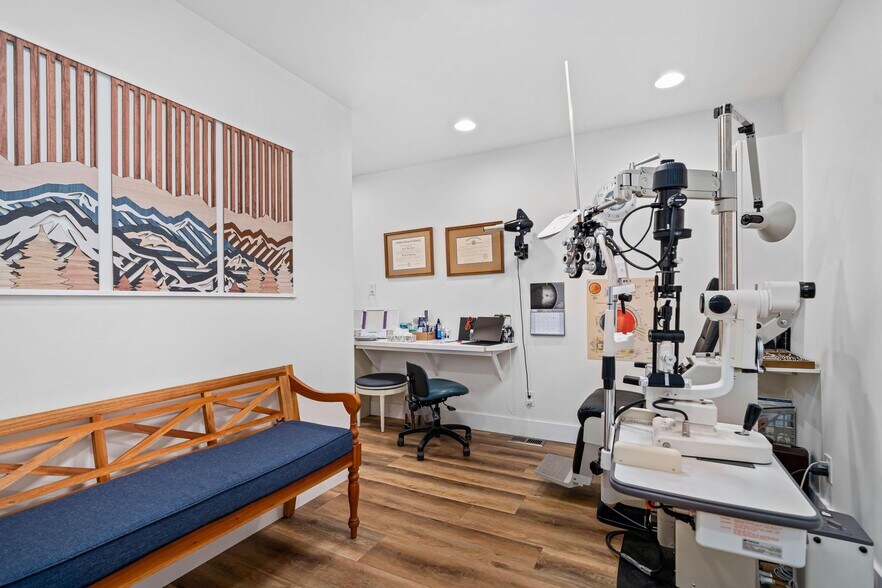 More Photos Of 364 Opie Arnold Rd, Limestone Medical For Sale