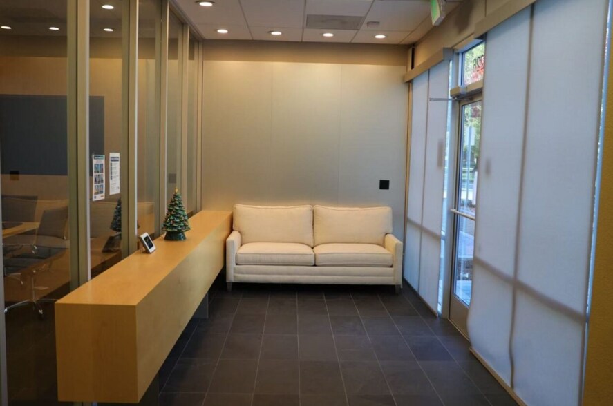 More Photos Of 210-230 N Wiget Lane, Walnut Crk, Walnut Creek Medical For Sale
