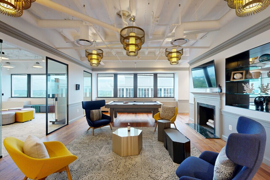 More Photos Of 6400 Arlington Blvd, Falls Church Unknown For Lease