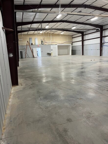 More Photos Of 48 N Precision Dr, Pueblo Service For Lease