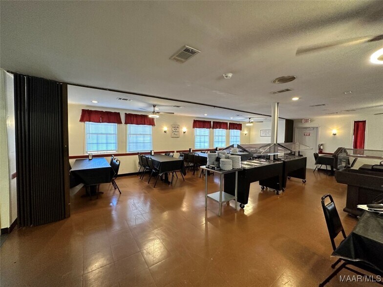 More Photos Of 2203 Highway 134, Kinston Restaurant For Sale