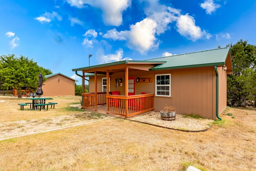 More Photos Of 200 King Ranch Rd, Gatesville Specialty For Sale