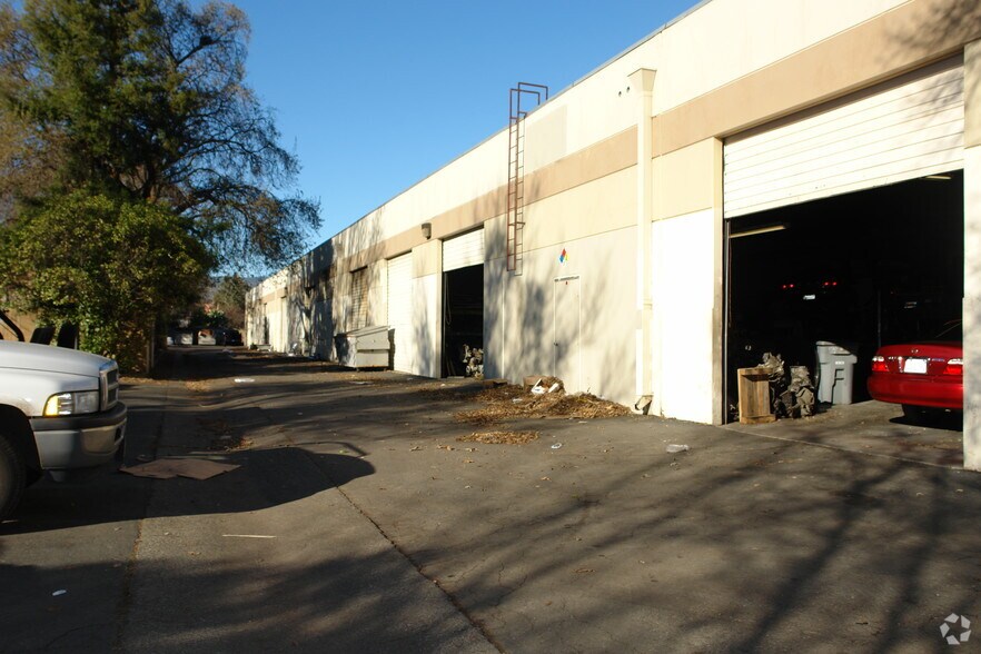 More Photos Of 1130 E Monte Vista Ave, Vacaville Service For Lease