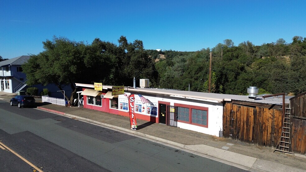 More Photos Of 309-317 St. Charles St, San Andreas Flex For Sale