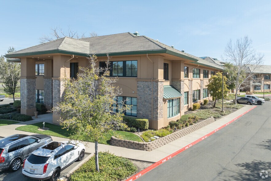 More Photos Of 950 Glenn Dr, Folsom Office For Lease