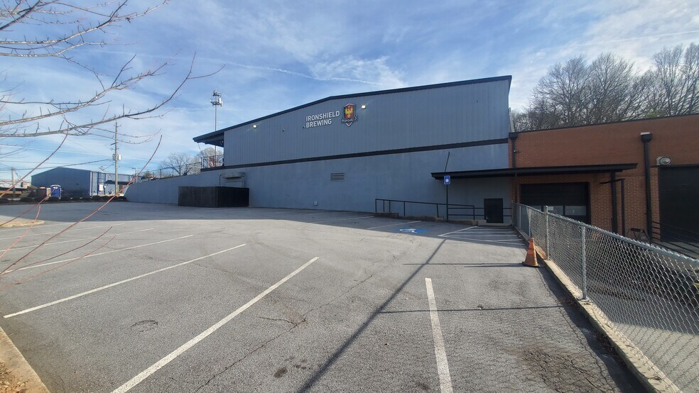 More Photos Of 394 N Clayton St, Lawrenceville Light Manufacturing For Sale