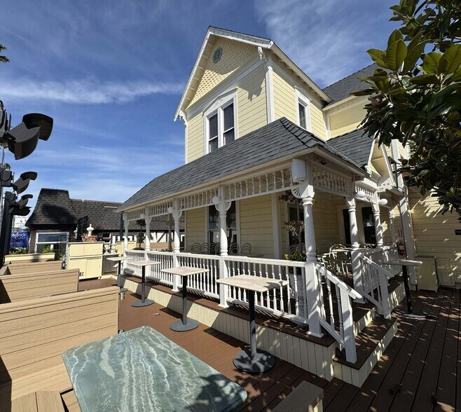 More Photos Of , Oceanside General Retail For Sale