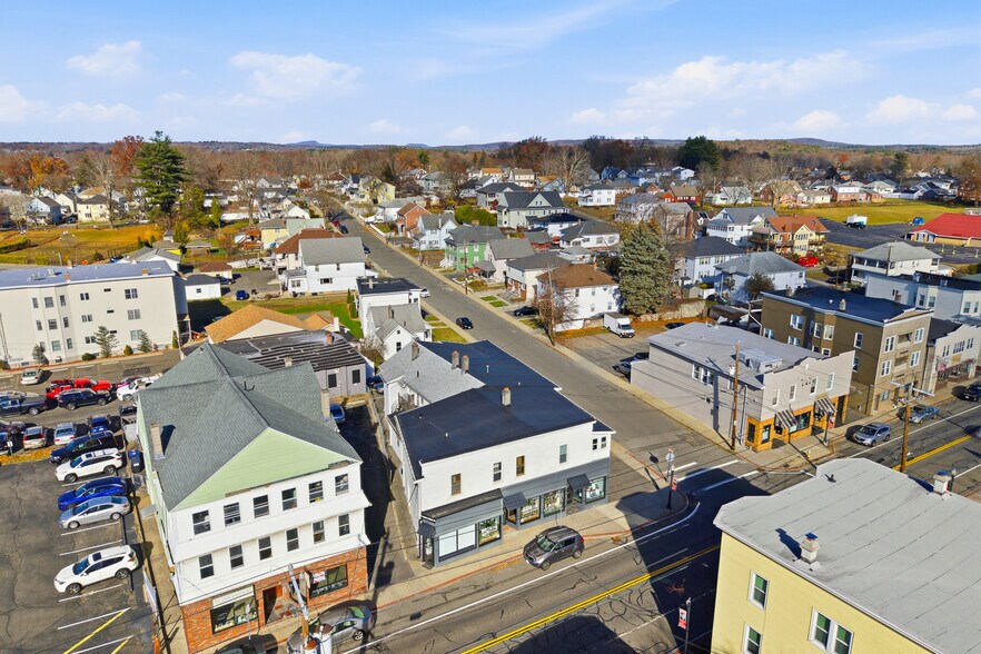More Photos Of 285-289 East St, Ludlow Apartments For Sale