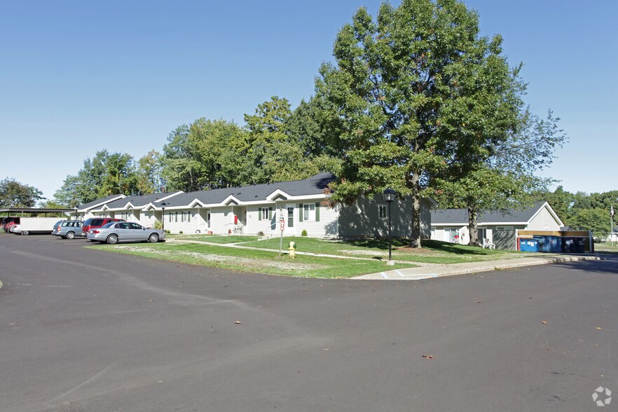 Primary Photo Of 7566 Currier Dr, Portage Apartments For Sale