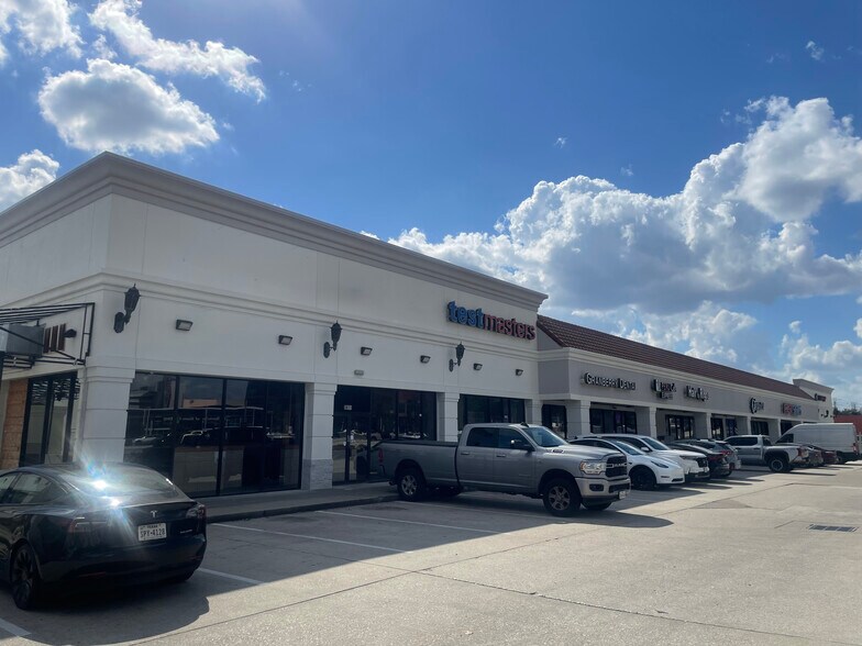 More Photos Of 3805-3845 Southwest Fwy, Houston Unknown For Lease