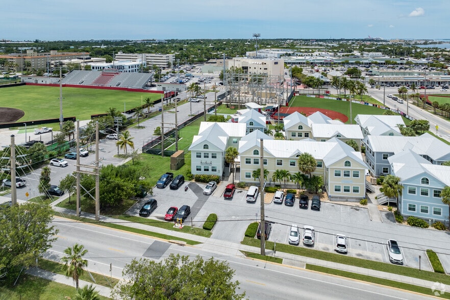 More Photos Of 3140 Northside Dr, Key West Medical For Sale
