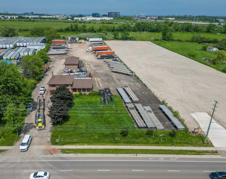 More Photos Of 2101 Ninth Line, Oakville Warehouse For Sale