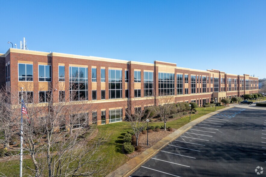 More Photos Of 701 Brookfield Pky, Greenville Office For Lease
