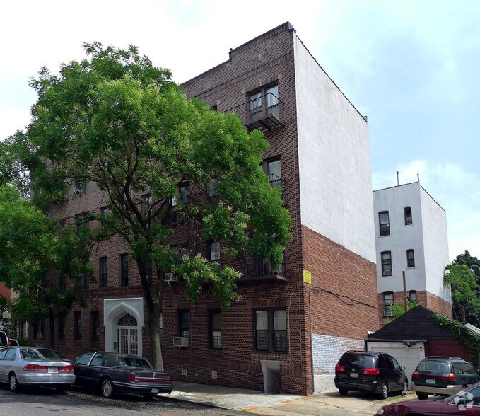 More Photos Of 1463 E 3rd St, Brooklyn Apartments For Sale