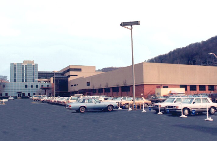 More Photos Of 1001-1003 Broad St, Johnstown Medical For Sale