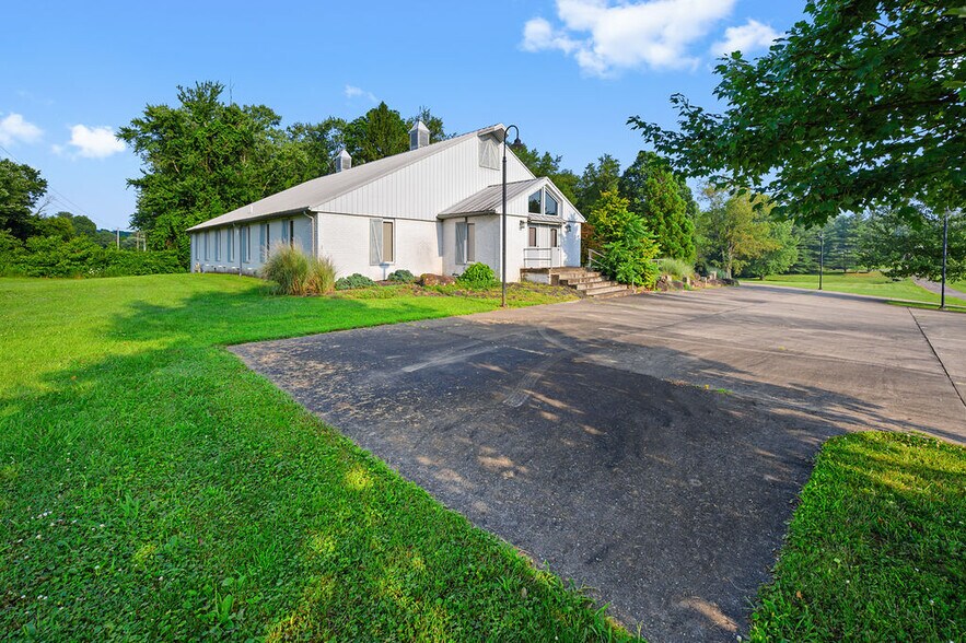 More Photos Of 10960 State Route 550, Vincent Healthcare For Sale