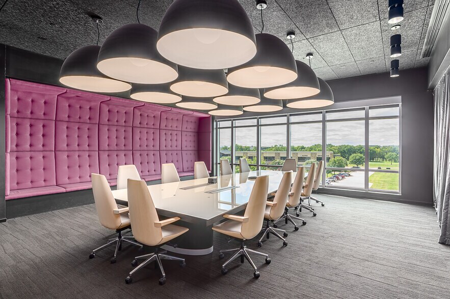 More Photos Of 6800 Weiskopf Ave, McKinney Office For Lease