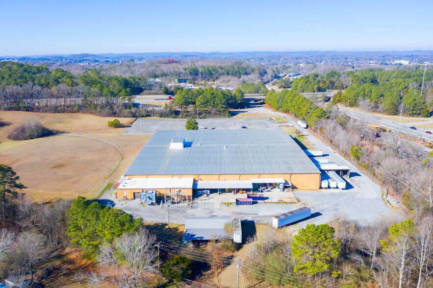 More Photos Of 2000 Overhead Bridge Rd NE, Cleveland Manufacturing For Sale