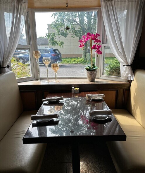 More Photos Of 812 Ulster Ave, Kingston Freestanding For Sale