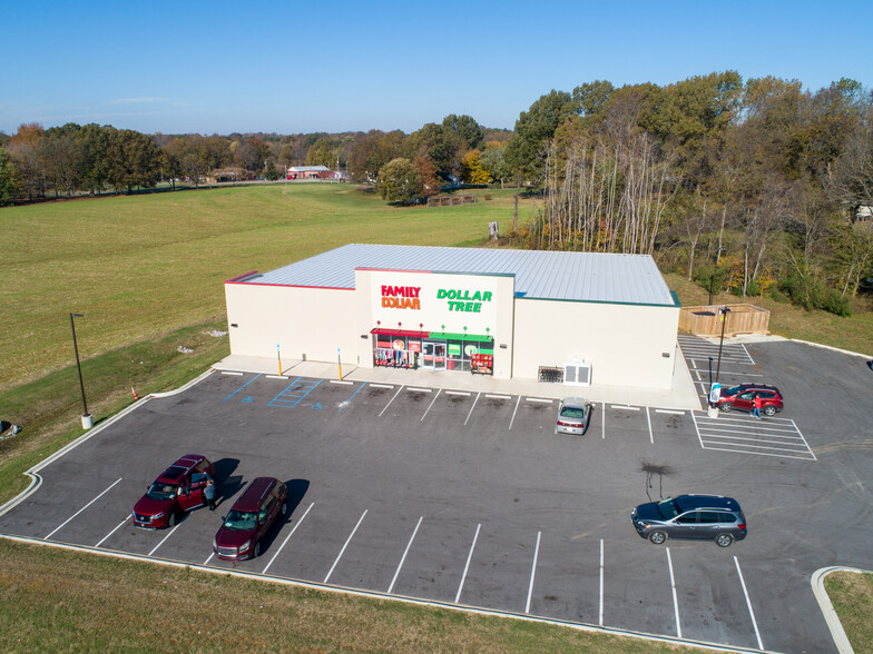 Primary Photo Of 601 US Hwy 51 Hwy, Troy Storefront For Sale