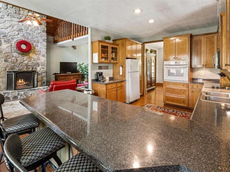 More Photos Of 366 Paradise Rd, Blairsville Winery Vineyard For Sale