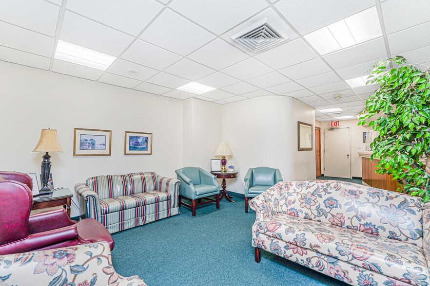 More Photos Of 705 86th St, Brooklyn Office Residential For Sale