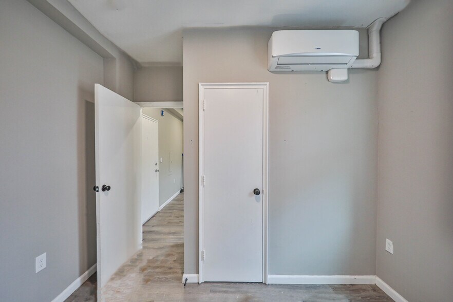 More Photos Of 123 N 2nd St, Easton Apartments For Sale