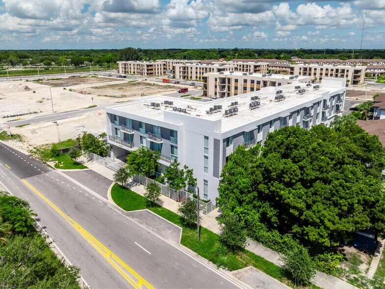 More Photos Of 26720 Old Dixie Hwy, Homestead Apartments For Sale