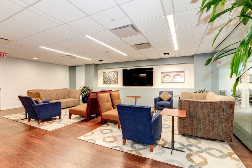 More Photos Of 1701 Pennsylvania Ave NW, Washington Coworking Space
