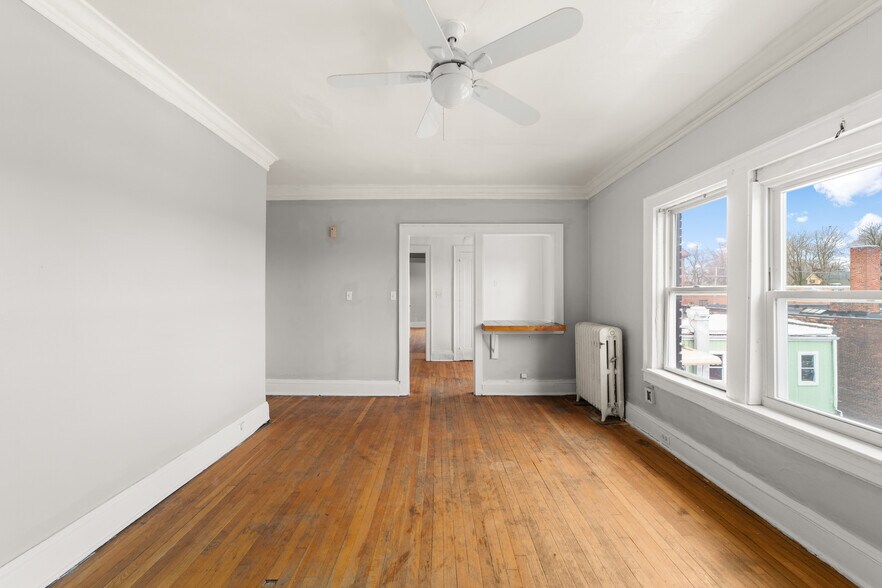 More Photos Of 1690 Eddington Rd, Cleveland Heights Apartments For Sale