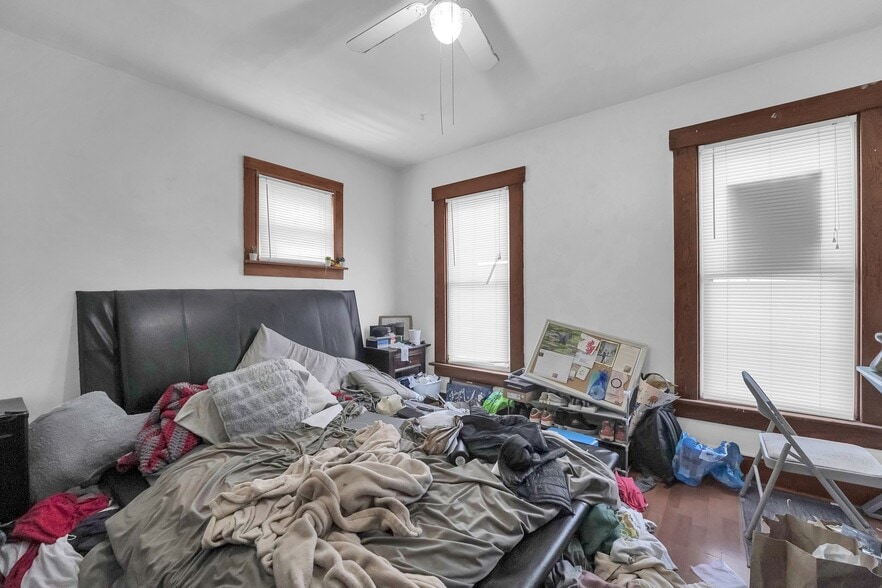 More Photos Of 2406-2408 Indianola Ave, Columbus Apartments For Sale