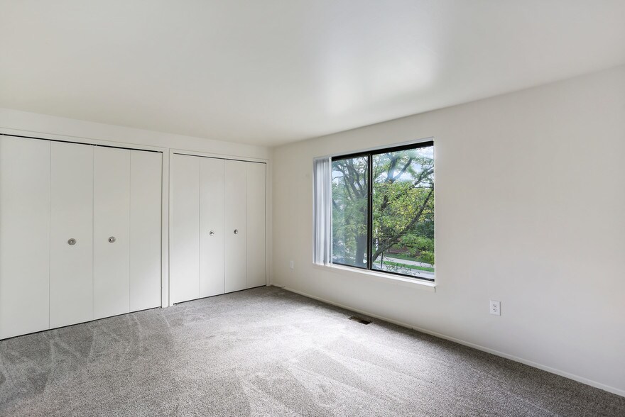 More Photos Of 2154 Hyde Park Rd, Detroit Apartments For Sale