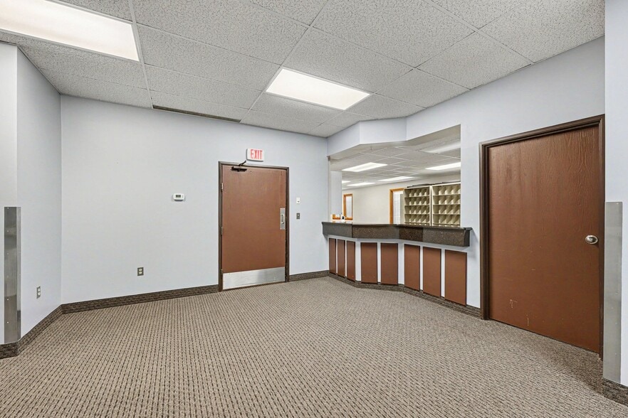 More Photos Of 2609 Electric Ave, Port Huron Medical For Sale