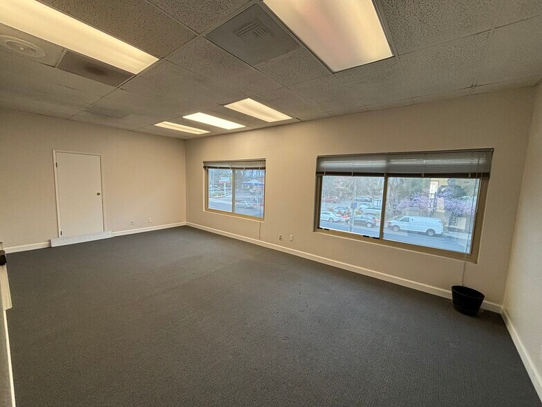 More Photos Of 1850 Warburton Ave, Santa Clara Loft Creative Space For Lease
