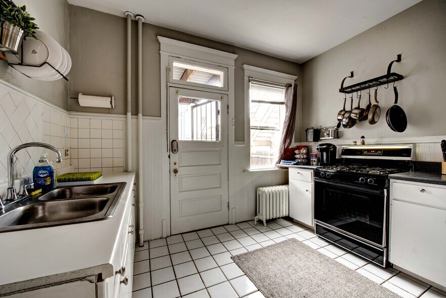 More Photos Of 1225 N Clarkson St, Denver Apartments For Sale