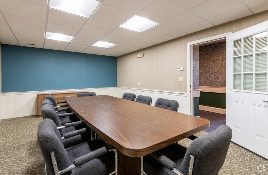 More Photos Of 59 Apsley St, Hudson Loft Creative Space For Lease